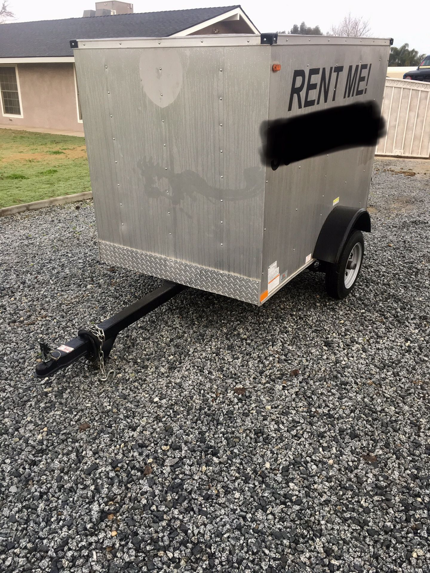 Interstate enclosed trailer