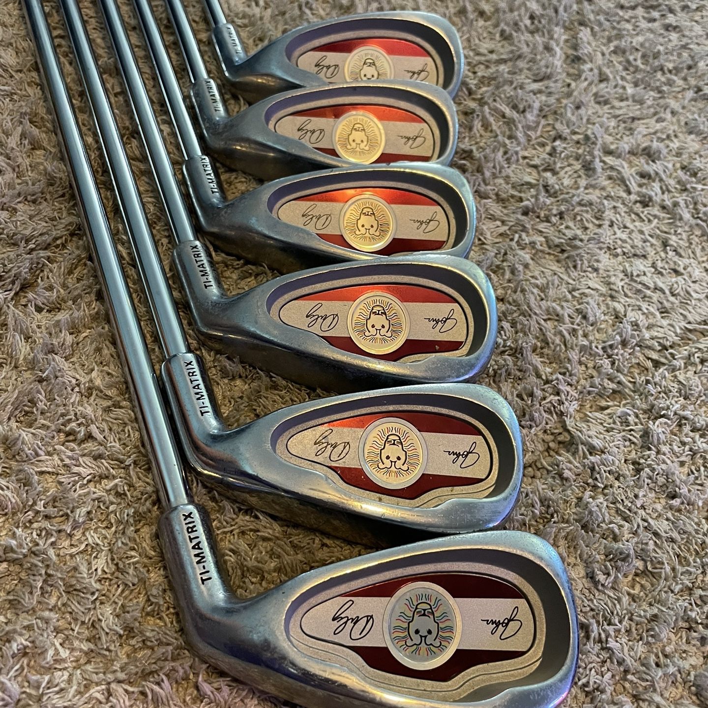 John Daly TI-Matrix 4-9 Iron set for Sale in Guadalupe, AZ - OfferUp