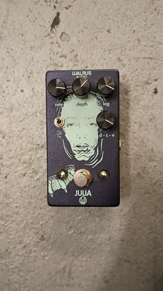 Walrus Audio Julia Analog Chorus/Vibrato V2 guitar effects pedal