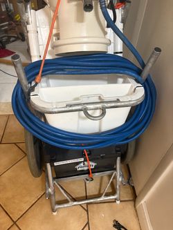 HammerHead Pool Vacuum Cart – Upgraded Lithium Battery – Excellent Condition