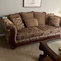 Sofa and Loveseat set.. Big center coffee table included. 