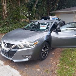 2016 Nissan Maxima