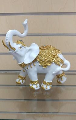 Lucky Elephant Figurine / Statue - $19.99 ( NEW ) white & gold