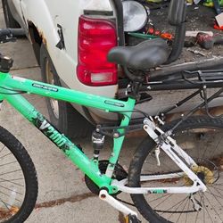 Really Really Nice V2100 Mountain Bike Works Great Asking 70 Obo