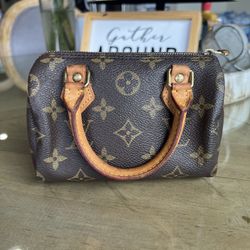 Louis Vuitton Mini Speedy