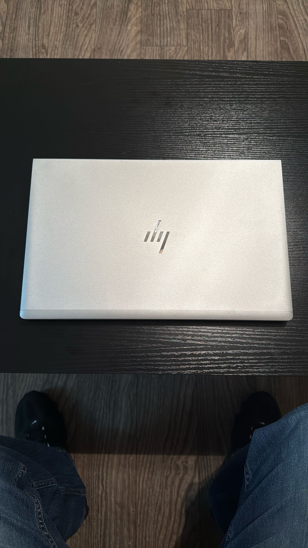 HP Elitebook 655 G10