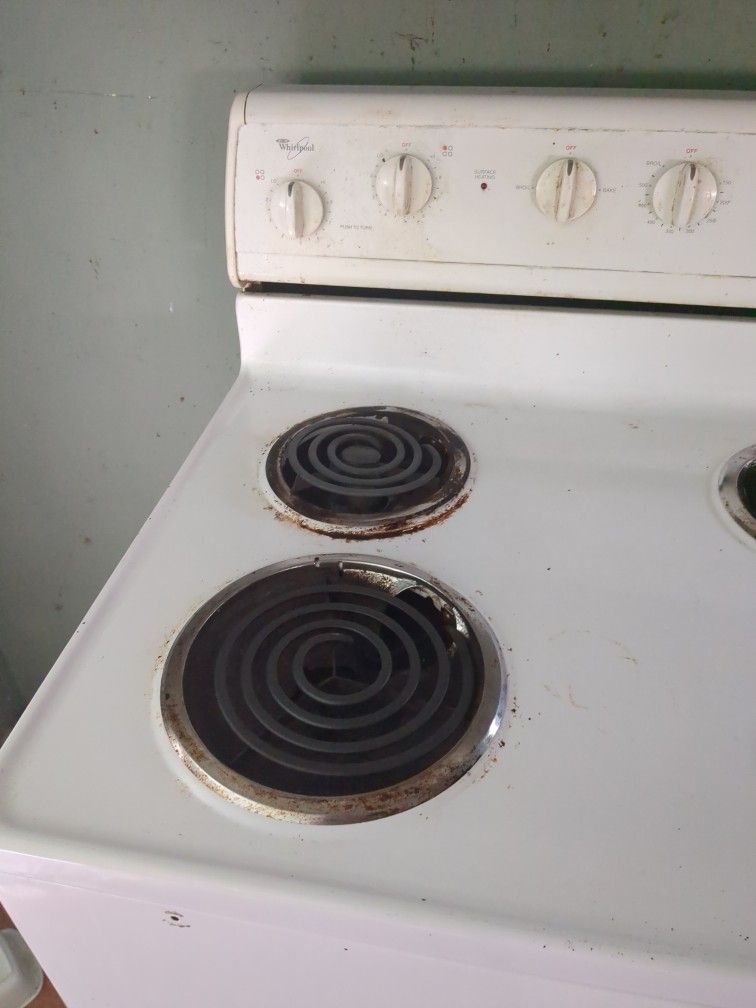 Electric Stove Amd Oven