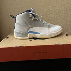 Jordan 12 Grey University Blue