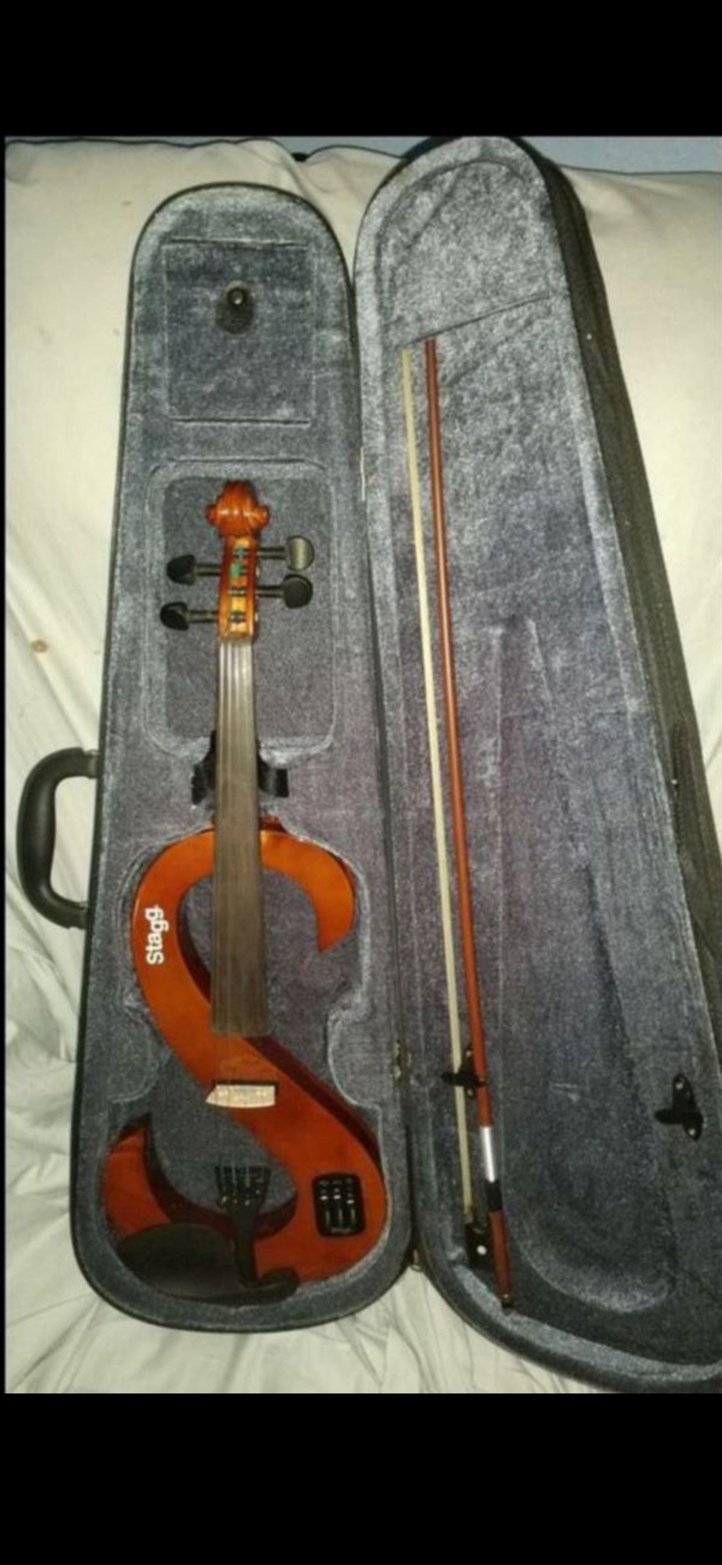 Stagg electric violin