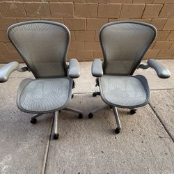 Herman Miller Aeron Office/Desk/Gaming Chairs