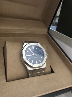 Beautiful Gorgeous Luxury Watch