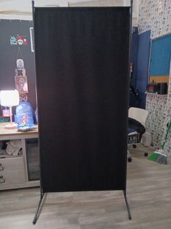 2 Room Dividers 