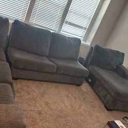 Sectional Couch 