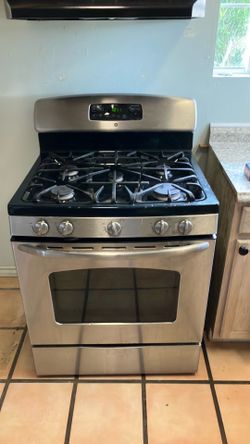 GE gas stove