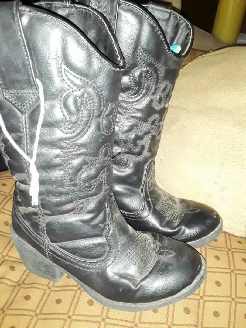 girls boots size 12