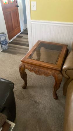  2 Sofa Side Glass Table  50 Each For Both 100