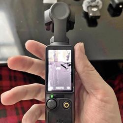 DJI Osmo Pocket 3 Creator Combo