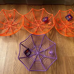 Halloween Candy Baskets 