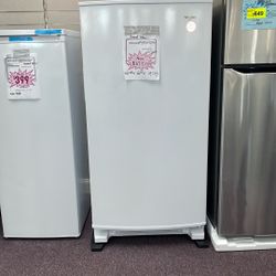 Freezer New Open Box 1 Year Warranty 