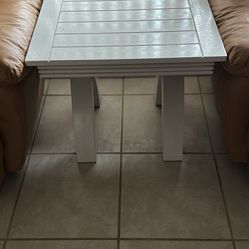End Table, Wooden ModernWhite End Table. Made of real heavy wood, 24 x 24 x 23. 