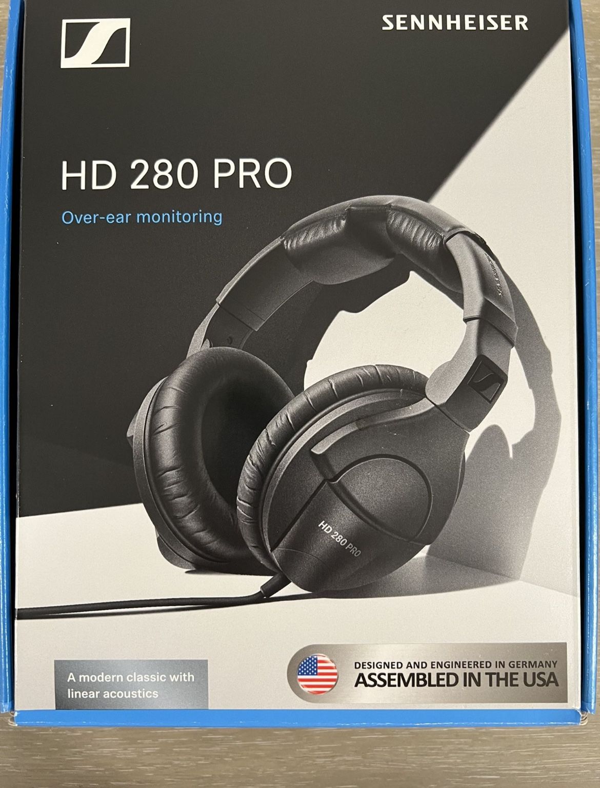 Monitoring Headphones