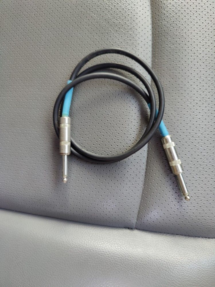 Instrument cable