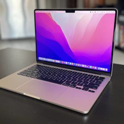 MacBook Air M2 13.6”