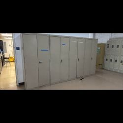 Metal Storage Cabinet With 2 Keys Each Sandusky Brand 