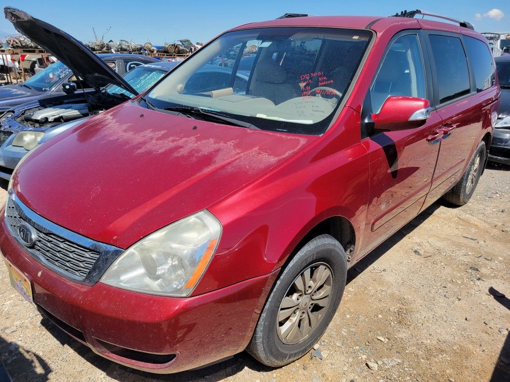 2012 Kia Sedona PARTS @U-Pull Auto Parts DD3051