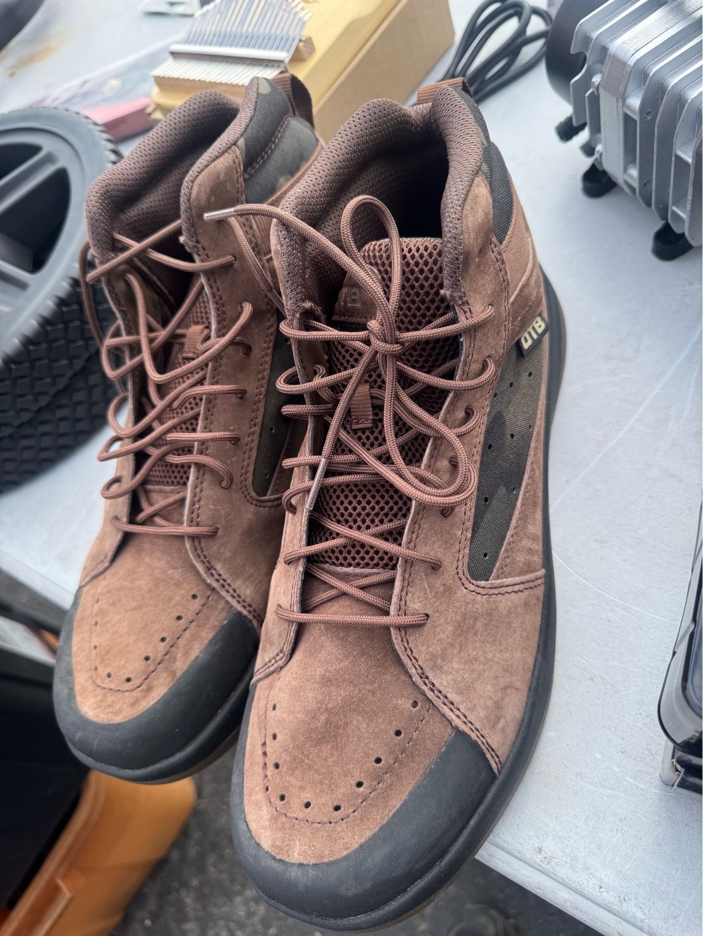 Mid Tactical Boot for Men (size 13)