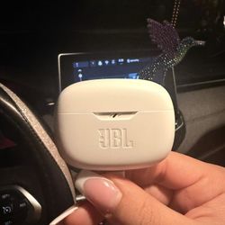 JBL earbuds 