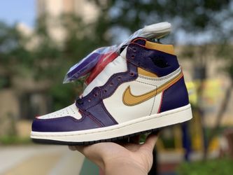 Nike Air Jordan 1 Retro High OG Defiant SB LA to Chicago