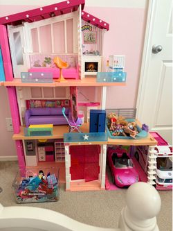 Barbie Dream House