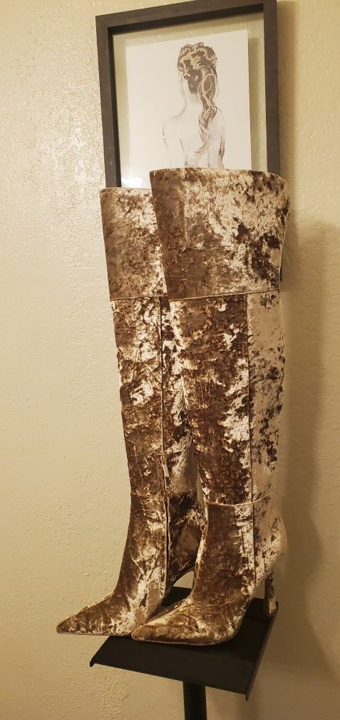 $50 New High Thigh Boots Women Size 9.5