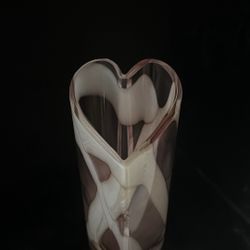 Small Slanted Heart Vase 