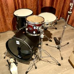 Compact drum set 18” bass Remo Mastertouch piccolo snare 10”PDP FS birch tom DDRUM Diablo 15” floor DW6000 low profile hihat PDP throne bass pedal $33