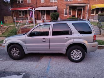 2005 Mercury Mariner