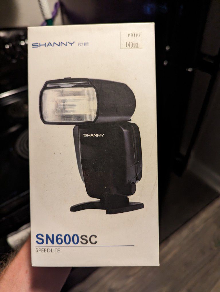Shanny (SN600SC) Speedlite