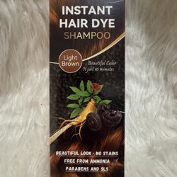 Yuucangh Instant Hair Dye Shampoo in the Light Brown shade