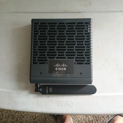 Cisco 819-4G Router - No Power Adapter 