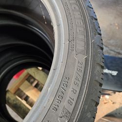 215 45 R 18 93H * MICHELIN X-ICE SNOW studless WINTER TIRES *GREAT CONDITION*