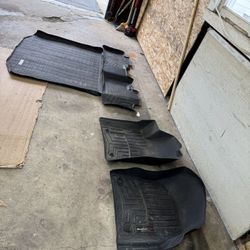 WeatherTech Mats 2017 Jeep Grand Cherokee 
