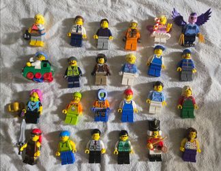 Lego Minifigures (Lot Of 24)