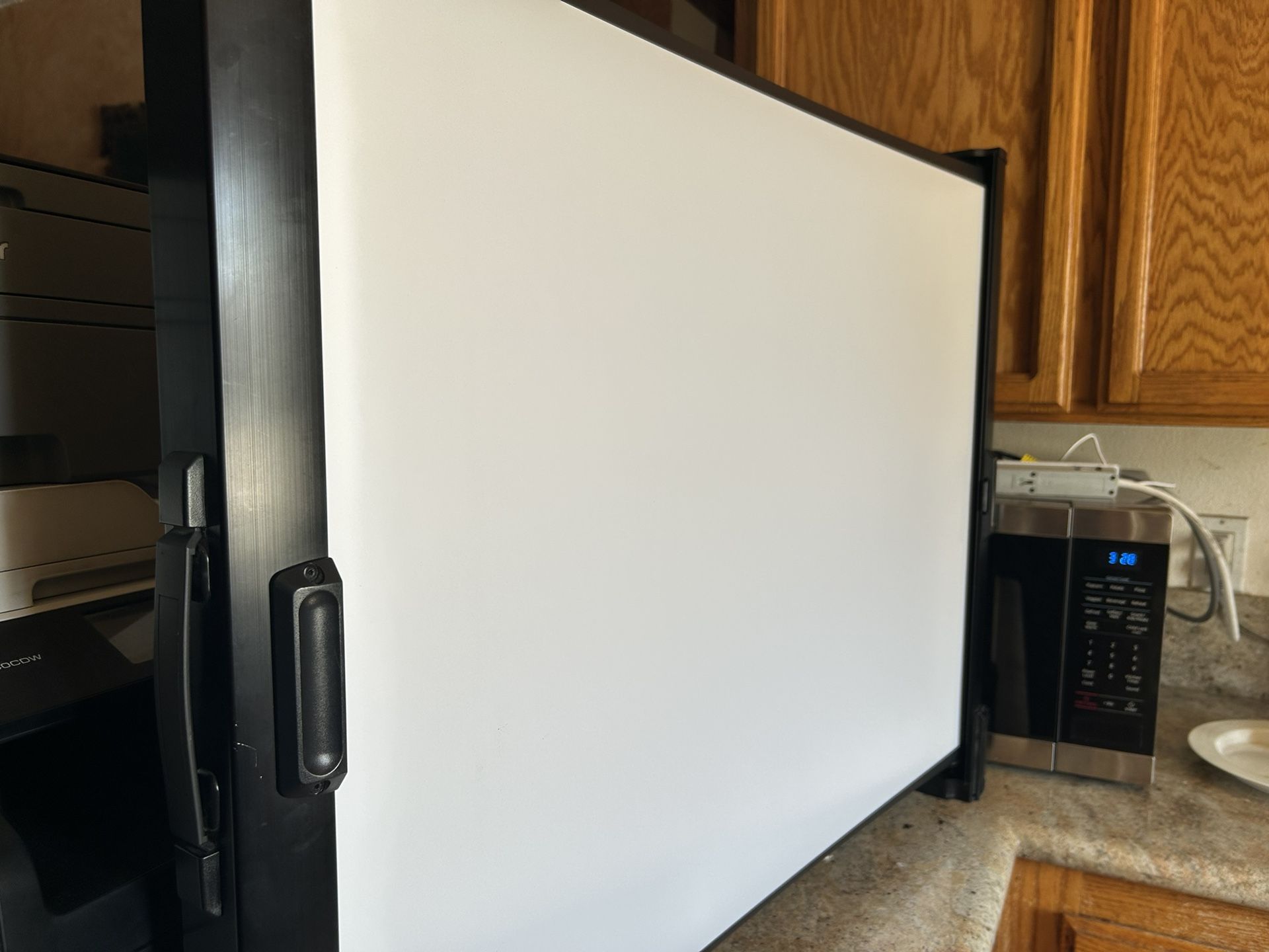 Screen Projector