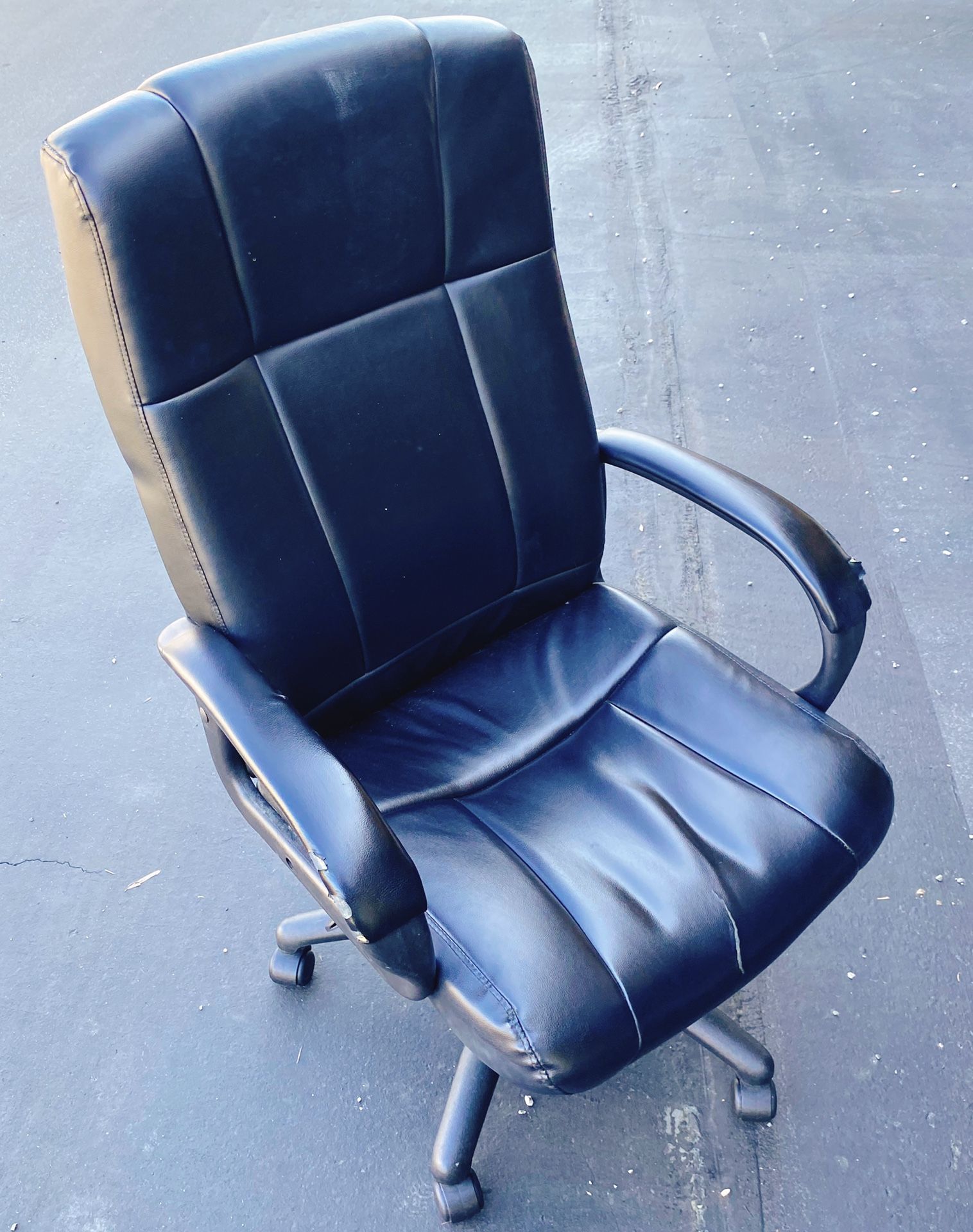 black office chair