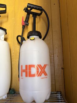 HDX 2 Gallons Sprayer