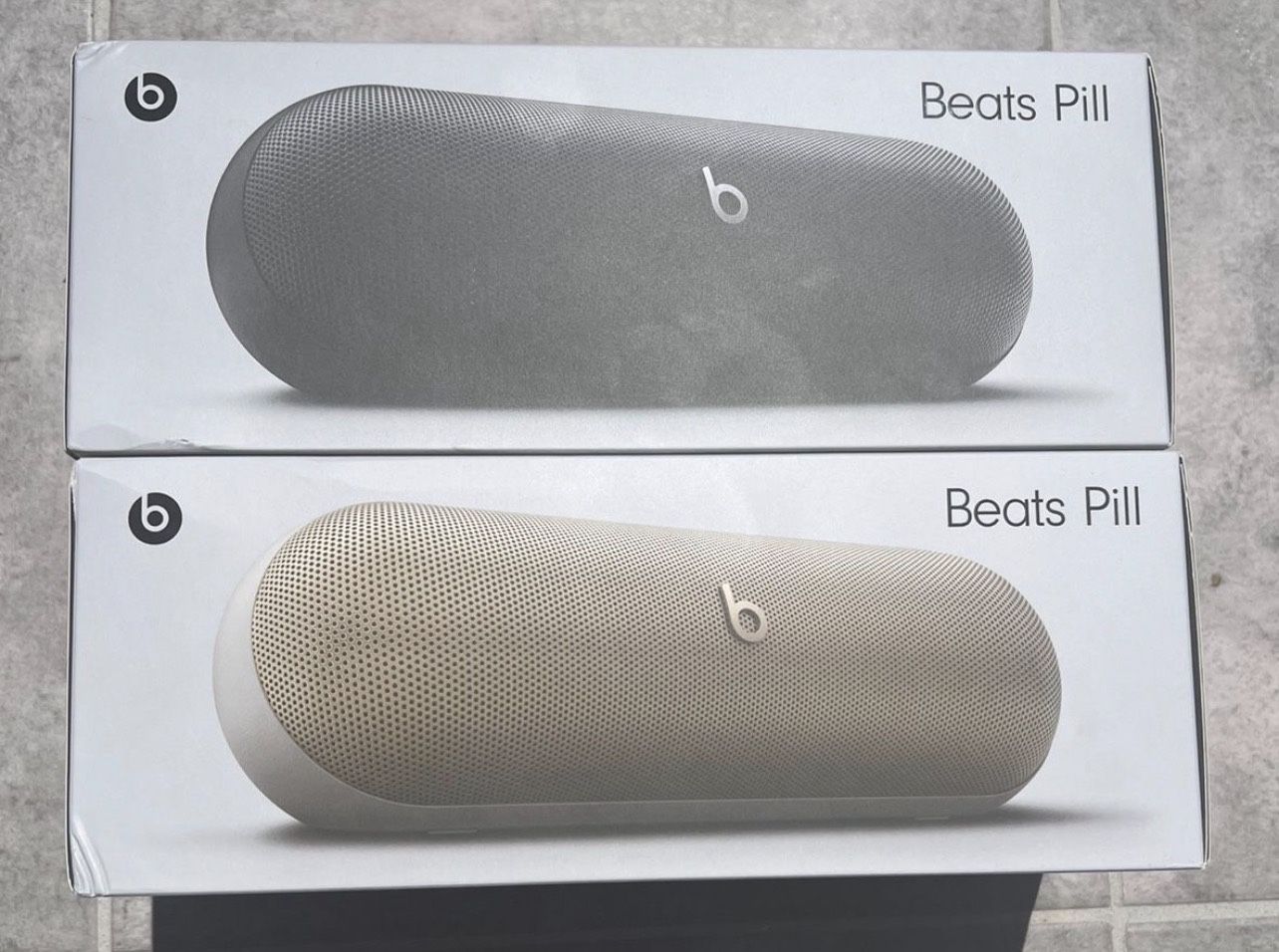 Beats Pill With AppleCare