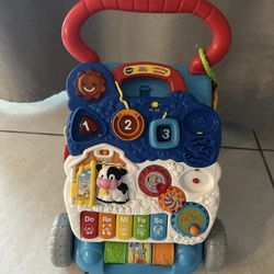  Baby Walker