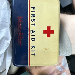 Vintage Johnson & Johnson Wood’s Emergency Case First Aid Kit 1940s W/Contents