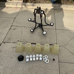 Nice Looking Chandelier In Excellent Condition  Needs Wire   Make Me An Offer